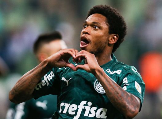 Luiz Adriano (getty images) Luiz Adriano (getty images)