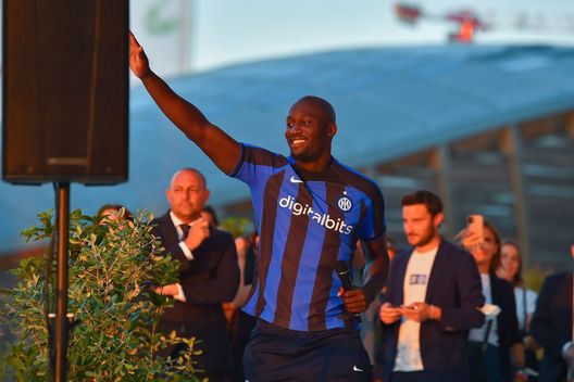 Antonello: “Nuovo contratto Nike da 2023/2024, Inter unico partner in Italia. Cifre importanti”- immagine 2