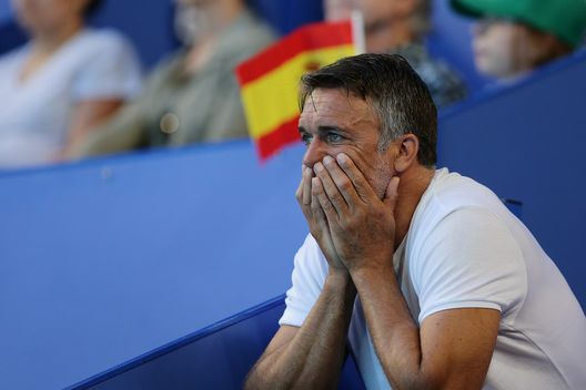 PERTH, AUSTRALIA - JANUARY 08: Former Argentina professional footballer Gabriel Batistuta watches the Team Spain games during day six of the 2020 ATP Cup Group Stage at RAC Arena on January 08, 2020 in Perth, Australia. (Photo by Will Russell/Getty Images) Sconcerti: “Bati alla Fiorentina? Non credo, pensa spesso al suo interesse”- immagine 2