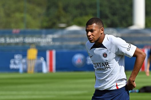 (Photo by Aurelien Meunier - PSG/PSG via Getty Images) BARCELLONA PUNGE MADRID