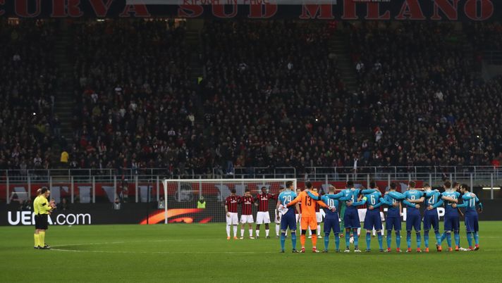 Milan Arsenal: il minuto di silenzio per la morte di Davide Astori (credits: GETTY Images) Milan Arsenal Astori