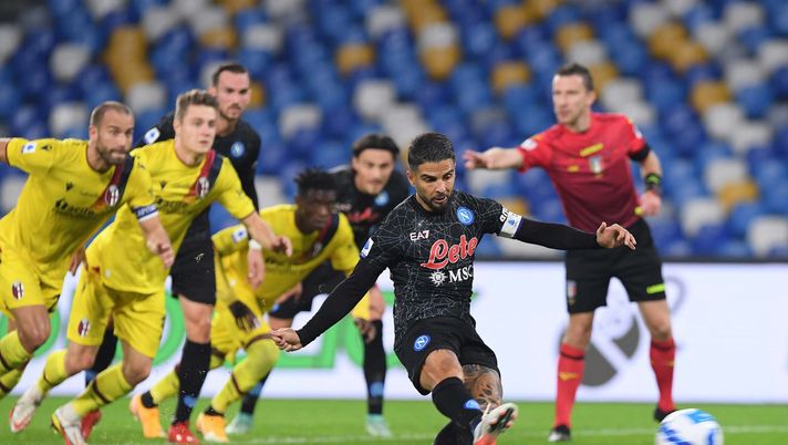 Napoli-Bologna, la moviola del CorSport: “Giusti i rigori, rischia Osimhen” - immagine 1