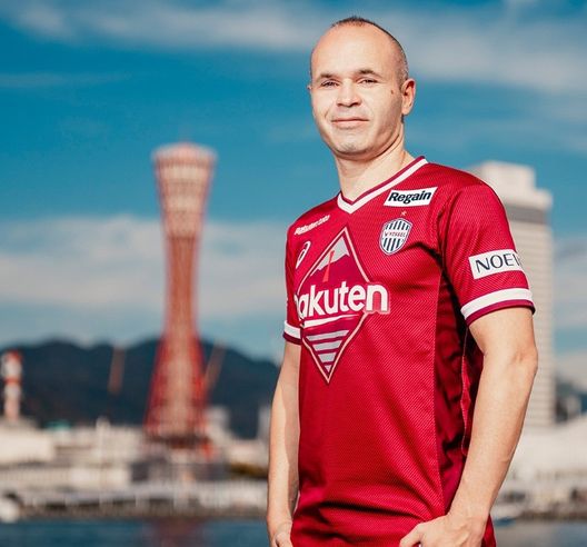 Il Giappone impazzisce per Iniesta: raccolti 15 milioni di yen per fargli una statua!- immagine 2