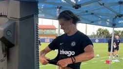 Chelsea, la trovata di Gallagher per combattere il gran caldo | VIDEO