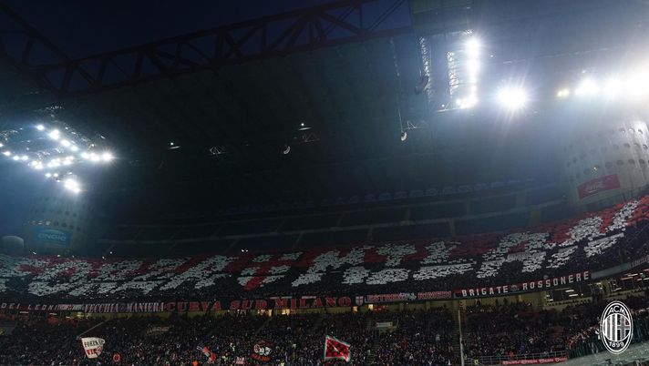 La Curva Sud Milano durante Milan-Lazio del 13 aprile 2019 (credits: acmilan.com) 