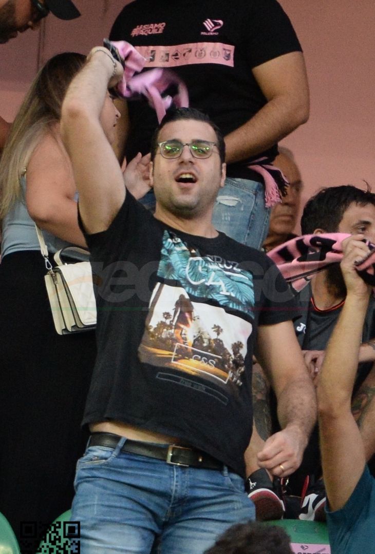 FOTOTIFO, Palermo-Perugia 2-0: i tifosi allo stadio Renzo Barbera (Gallery) - immagine 30
