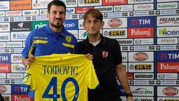 Tomovic segna il gol dell’ex e la dedica è ad Astori