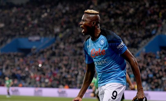Osimhen, i quotidiani lo esaltano: aveva lo 0,018% di fare centro. Sembrava Drogba- immagine 2