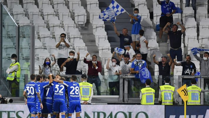 TURIN, ITALY - AUGUST 28: Leonardo Mancuso of Empoli FC celebrates his 1-0 opening goal with his teammates during the Serie A match between Juventus and Empoli FC at Juventus Stadium on August 28, 2021 in Turin, Italy. (Photo by Giorgio Perottino/Getty Images) TURIN, ITALY - AUGUST 28: Leonardo Mancuso of Empoli FC celebrates his 1-0 opening goal with his teammates during the Serie A match between Juventus and Empoli FC at Juventus Stadium on August 28, 2021 in Turin, Italy. (Photo by Giorgio Perottino/Getty Images)