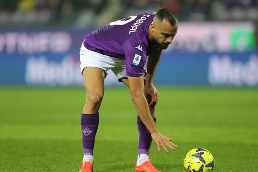 FLORENCE, ITALY - JANUARY 04: Arthur Mendonça Cabral of ACF Fiorentina reacts during the Serie A match between ACF Fiorentina and AC Monza at Stadio Artemio Franchi on January 4, 2023 in Florence, Italy. (Photo by Gabriele Maltinti/Getty Images) Noselli: “Ai viola mancano i gol delle punte. Commisso un bene per Firenze”- immagine 2