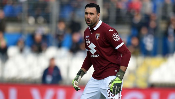 BRESCIA, ITALY - NOVEMBER 09: Salvatore Sirigu goalkeeper of Torino looks on during the Serie A match between Brescia Calcio and Torino FC at Stadio Mario Rigamonti on November 09, 2019 in Brescia, Italy. (Photo by Tullio M. Puglia/Getty Images) BRESCIA, ITALY - NOVEMBER 09: Salvatore Sirigu goalkeeper of Torino looks on during the Serie A match between Brescia Calcio and Torino FC at Stadio Mario Rigamonti on November 09, 2019 in Brescia, Italy. (Photo by Tullio M. Puglia/Getty Images)