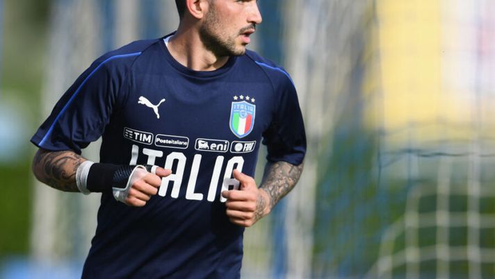 FLORENCE, ITALY - JUNE 04: Stefano Sensi of Italy in action during a training session at Centro Tecnico Federale di Coverciano on June 4, 2019 in Florence, Italy. (Photo by Claudio Villa/Getty Images) Sensi alla Samp, tutto confermato e fatto: lo ha chiamato Mancini e gli ha detto… - immagine 1