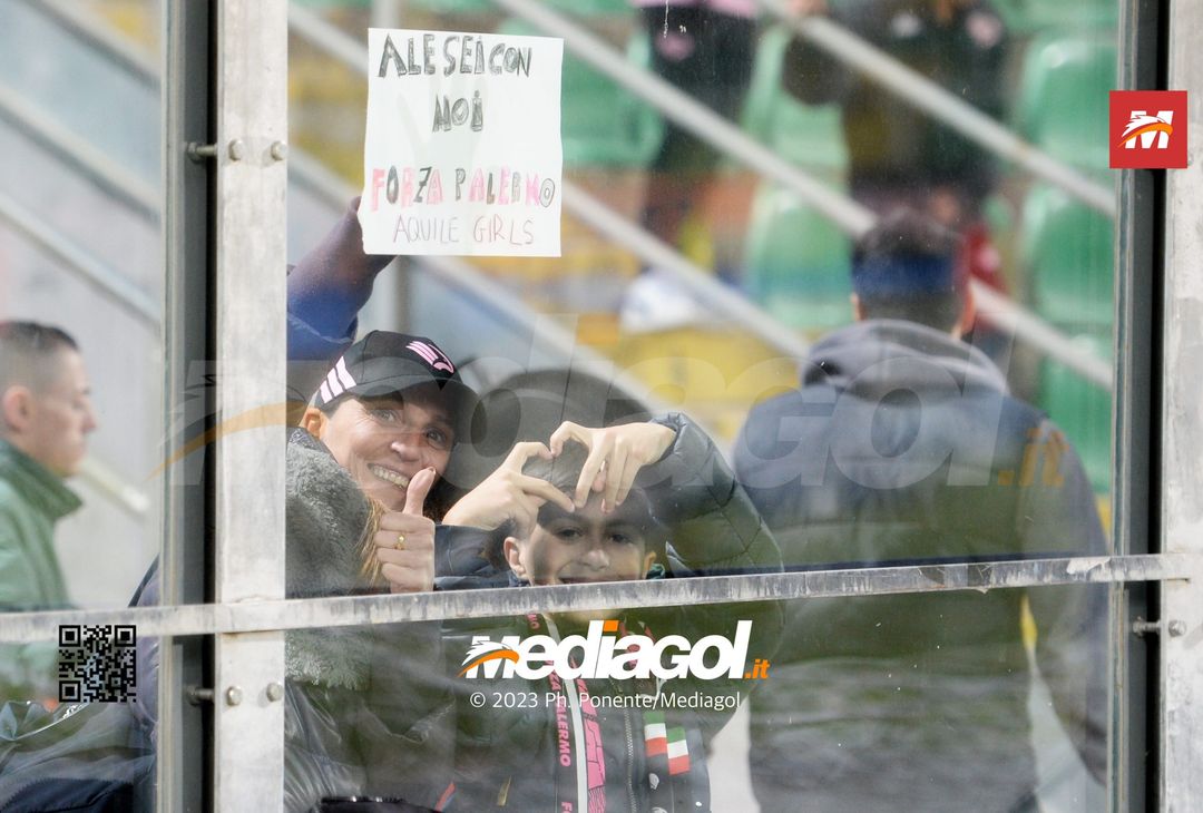 FOTOTIFO Palermo-Modena 5-2, gli scatti ai tifosi al “Renzo Barbera” (Gallery) - immagine 58