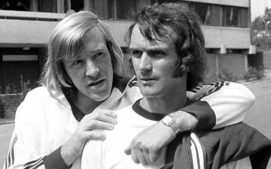 Ancora e sempre loro due, i grandi rivali Netzer e Overath Ancora e sempre loro due, i grandi rivali Netzer e Overath