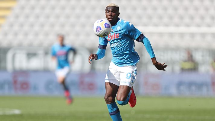 LA SPEZIA, ITALY - MAY 08: Victor Osimhen of SSC Napoli in action during the Serie A match between Spezia Calcio and SSC Napoli at Stadio Alberto Picco on May 8, 2021 in La Spezia, Italy. Sporting stadiums around Italy remain under strict restrictions due to the Coronavirus Pandemic as Government social distancing laws prohibit fans inside venues resulting in games being played behind closed doors. (Photo by Gabriele Maltinti/Getty Images) LA SPEZIA, ITALY - MAY 08: Victor Osimhen of SSC Napoli in action during the Serie A match between Spezia Calcio and SSC Napoli at Stadio Alberto Picco on May 8, 2021 in La Spezia, Italy. Sporting stadiums around Italy remain under strict restrictions due to the Coronavirus Pandemic as Government social distancing laws prohibit fans inside venues resulting in games being played behind closed doors. (Photo by Gabriele Maltinti/Getty Images)