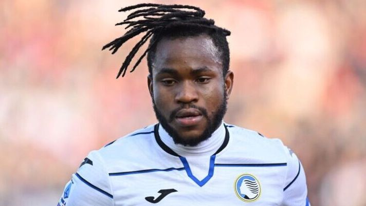 BOLOGNA, ITALY - DECEMBER 23: Ademola Lookman of Atalanta BC looks on during the Serie A TIM match between Bologna FC and Atalanta BC at Stadio Renato Dall'Ara on December 23, 2023 in Bologna, Italy. (Photo by Alessandro Sabattini/Getty Images) Preview 18a giornata: partita per partita, chi schierare e chi no al fantacalcio - immagine 1