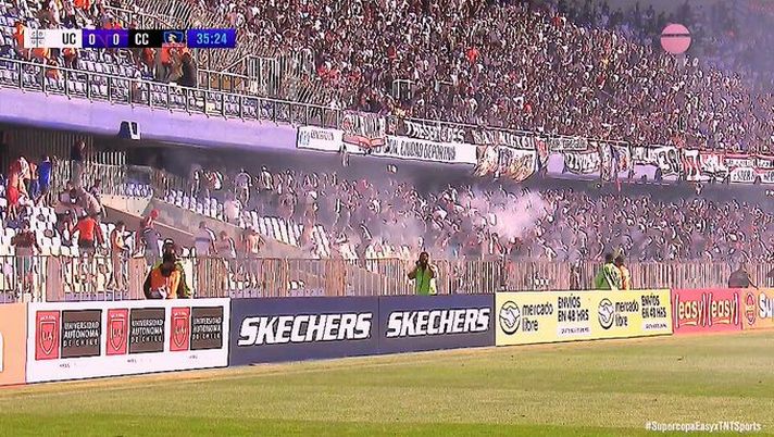 Gravi incidenti: fermato il derby di Supercoppa Cilena, poi la vittoria del Colo Colo - immagine 1