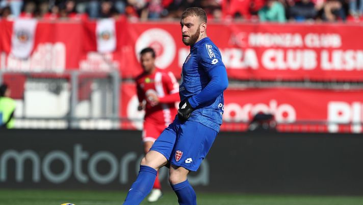 Monza, la linea difensiva cambia spesso. Di Gregorio punto fermo tra i pali - immagine 1