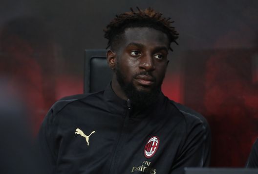 Tiemouè Bakayoko, centrocampista classe 1994 del Chelsea in prestito al Milan. Tiemouè Bakayoko, centrocampista classe 1994 del Chelsea in prestito al Milan.