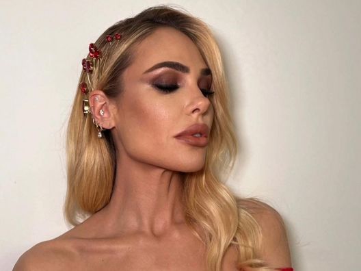 Ilary Blasi piena di vita sui social. E scrive ai fan: “Il meglio deve ancora venire”- immagine 2