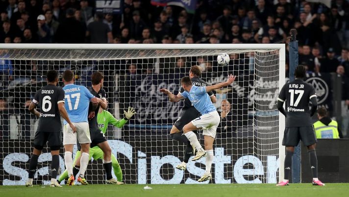 Gol di Marusic al 93′, la Lazio batte la Juventus: 7 punti in 9 partite per Allegri - immagine 1
