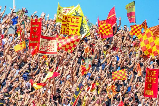 LECCE, PUGLIA, ITALY - 2019/09/22: US Lecce supporters cheers during the Italian Serie A football match US Lecce vs SSC Napoli on September 22 2019 at the Via del Mare-Ettore Giardiniero Stadium.
SSc Napoli won 4-1. (Photo by Antonio Balasco/KONTROLAB/LightRocket via Getty Images) LECCE, PUGLIA, ITALY - 2019/09/22: US Lecce supporters cheers during the Italian Serie A football match US Lecce vs SSC Napoli on September 22 2019 at the Via del Mare-Ettore Giardiniero Stadium.
SSc Napoli won 4-1. (Photo by Antonio Balasco/KONTROLAB/LightRocket via Getty Images)