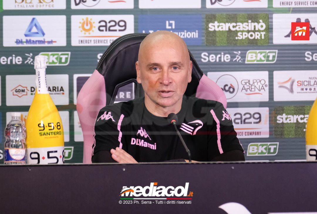 FOTO PALERMO, verso il Genoa: Eugenio Corini in conferenza stampa (GALLERY) - immagine 8