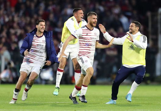 (Photo by Francesco Pecoraro/Getty Images) Cagliari, Agostini: “Altare diventerà un grande. Lotteremo fino alla fine…”- immagine 2