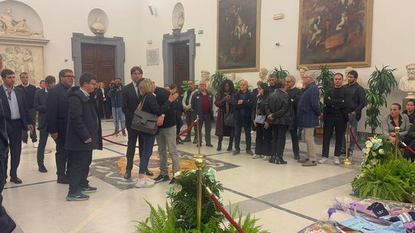 Cristina Mezzaroma e Enrico Lotito alla camera ardente per Suor Paola Cristina Mezzaroma e Enrico Lotito alla camera ardente per Suor Paola