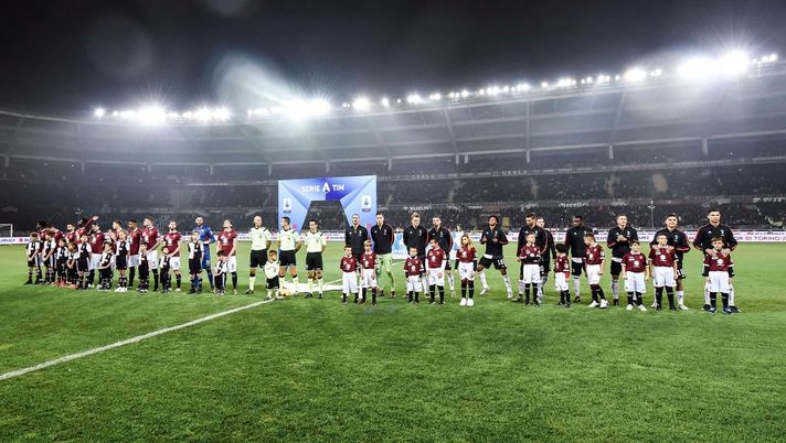 TURIN, ITALY - NOVEMBER 02: team line-ups  during the Serie A match between Torino FC and Juventus at Stadio Olimpico di Torino on November 02, 2019 in Turin, Italy. (Photo by Daniele Badolato - Juventus FC/Juventus FC via Getty Images) 