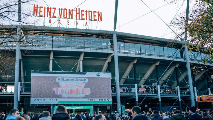 Serie B tedesca, disordini tra ultras del Magdeburgo e dell’Hannover - immagine 1