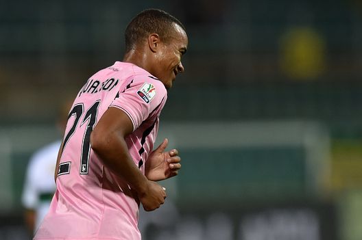 Quaison esulta durante Palermo-Avellino 2-1 