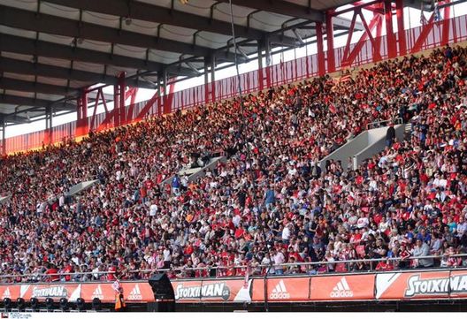 Olympiacos-AEK, un derby anche politico fra Destra e Sinistra- immagine 2