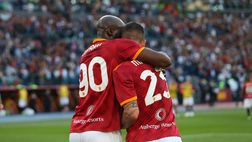 Roma-Lazio, Mancini esulta e Lukaku si vendica: ‘pizza’ in testa sotto la Sud