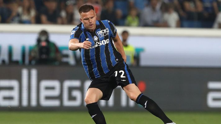 BERGAMO, ITALY - MAY 21: Josip Ilicic of Atalanta BC in action during the Serie A match between Atalanta BC and Empoli FC at Gewiss Stadium on May 21, 2022 in Bergamo, Italy. (Photo by Marco Luzzani/Getty Images) Qui Atalanta – Per far spazio a Pinamonti serve cedere in attacco: via Ilicic? - immagine 1