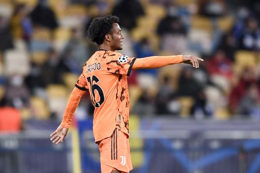 Juan Cuadrado con la maglia della Juventus Juan Cuadrado con la maglia della Juventus