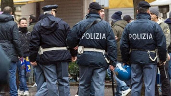 Lancia un petardo nel derby salentino di Eccellenza: 35enne “daspato” per 1 anno - immagine 1