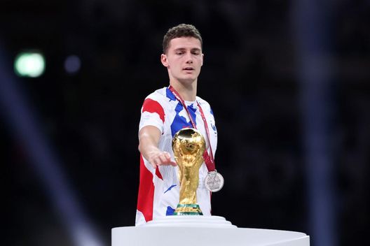 Inter, Pavard obiettivo per giugno: già definita la strategia di Ausilio- immagine 3