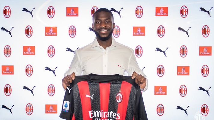 Fikayo Tomori (difensore AC Milan), ultimo colpo del calciomercato rossonero | AC Milan News (acmilan.com)