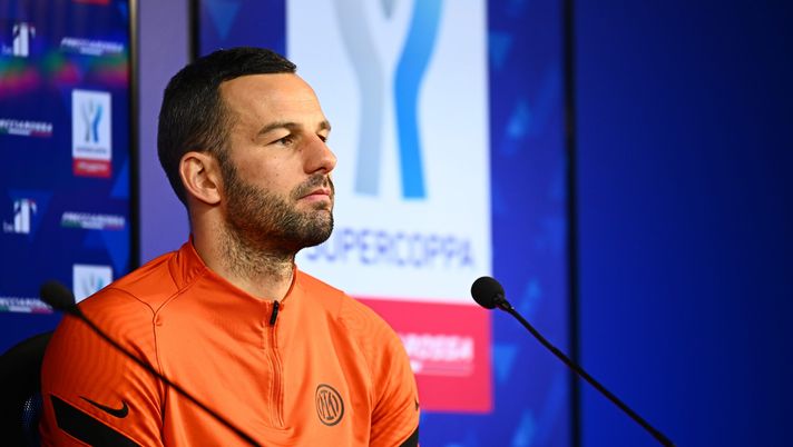 (Photo by Mattia Ozbot - Inter/Inter via Getty Images) handanovic inter napoli