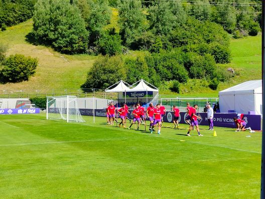 Fiorentina LIVE Moena 2022. Giorno 6: finisce anche il secondo allenamento - immagine 7