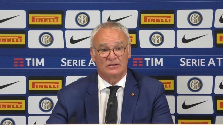 Roma-Parma, Ranieri: “Voglio un “Olimpico” in festa per l’addio di De Rossi. Mio futuro? Dove c’è un progetto”  Roma-Parma, Ranieri: “Voglio un “Olimpico” in festa per l’addio di De Rossi. Mio futuro? Dove c’è un progetto”
