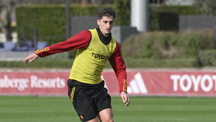 Mercato Roma, Kumbulla in lista partenze: anche il Verona si fa avanti - immagine 1