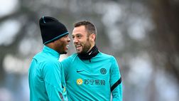 Inter, riecco De Vrij dopo un mese. Inzaghi ritrova il suo playmaker aggiunto