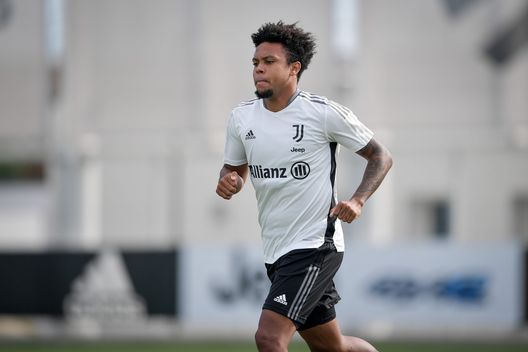 TURIN, ITALY - AUGUST 17: Juventus player Weston McKennie during a training session at JTC on August 17, 2021 in Turin, Italy. (Photo by Daniele Badolato - Juventus FC/Juventus FC via Getty Images) TURIN, ITALY - AUGUST 17: Juventus player Weston McKennie during a training session at JTC on August 17, 2021 in Turin, Italy. (Photo by Daniele Badolato - Juventus FC/Juventus FC via Getty Images)