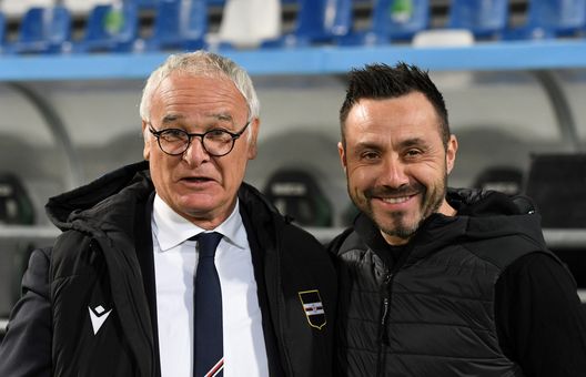REGGIO NELL'EMILIA, ITALY - APRIL 24: Claudio Ranieri, Head Coach of U.C. Sampdoria and Roberto De Zerbi, Head Coach of Sassuolo pose prior to the Serie A match between US Sassuolo and UC Sampdoria at Mapei Stadium - Città del Tricolore on April 24, 2021 in Reggio nell'Emilia, Italy. Sporting stadiums around Italy remain under strict restrictions due to the Coronavirus Pandemic as Government social distancing laws prohibit fans inside venues resulting in games being played behind closed doors. (Photo by Alessandro Sabattini/Getty Images) REGGIO NELL'EMILIA, ITALY - APRIL 24: Claudio Ranieri, Head Coach of U.C. Sampdoria and Roberto De Zerbi, Head Coach of Sassuolo pose prior to the Serie A match between US Sassuolo and UC Sampdoria at Mapei Stadium - Città del Tricolore on April 24, 2021 in Reggio nell'Emilia, Italy. Sporting stadiums around Italy remain under strict restrictions due to the Coronavirus Pandemic as Government social distancing laws prohibit fans inside venues resulting in games being played behind closed doors. (Photo by Alessandro Sabattini/Getty Images)