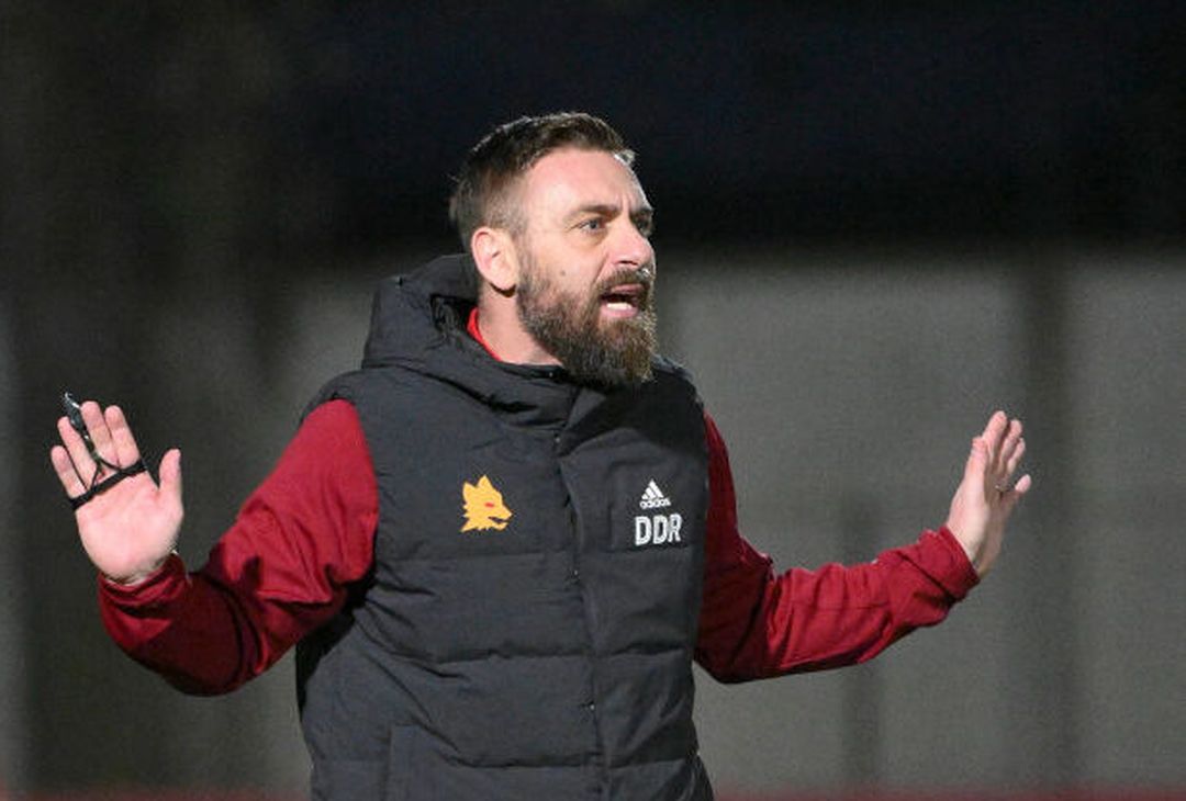 Roma, il primo allenamento in giallorosso di Daniele De Rossi – FOTO GALLERY - immagine 10