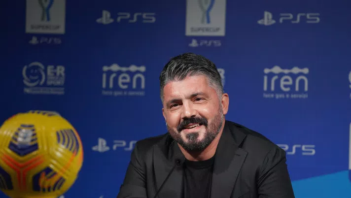 REGGIO NELL'EMILIA, ITALY - JANUARY 19:  Head coach SSC Napoli Gennaro Gattuso speaks with the media during a press conference during an SSC Napoli Press Conference ahead of the Italian PS5 Supercup match between Juventus and SSC Napoli at Mapei Stadium - Citta' del Tricolore on January 19, 2021 in Reggio nell'Emilia, Italy.  (Photo by Claudio Villa/Getty Images)
