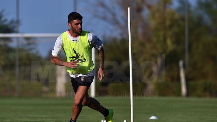Palermo: seduta mattutina in vista del Foggia. Si ferma Monachello, i dettagli dell’infortunio  Palermo: seduta mattutina in vista del Foggia. Si ferma Monachello, i dettagli dell’infortunio