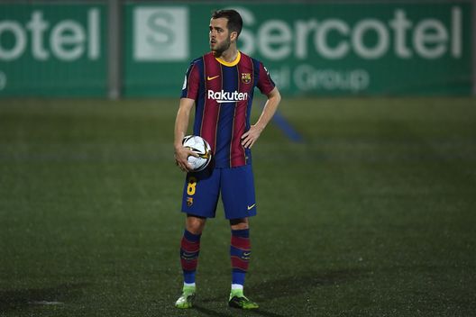 Barcellona Pjanic (getty images) Barcellona Pjanic (getty images)